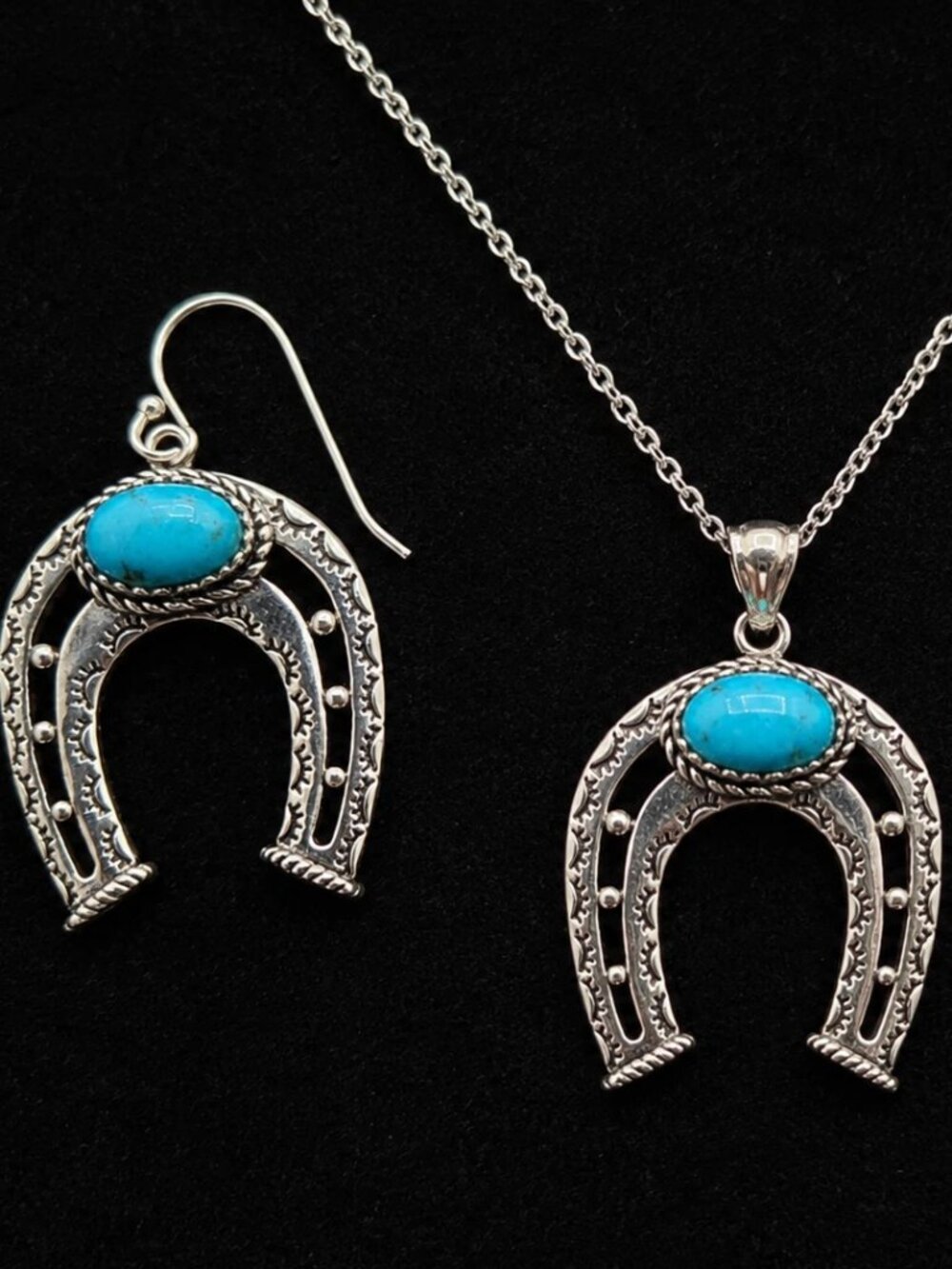 Sterling Silver & Turquoise Horseshoe Western Themed Necklace + Earrings Set EUC